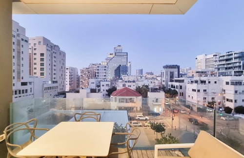 Kerem HaTeimanim Apartment | Hayarkon Bronze