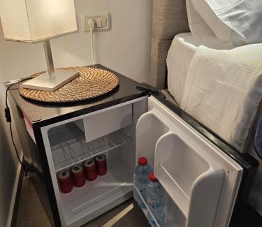 Kerem HaTeimanim Apartment | Hayarkon Superior Suite TLV Beach