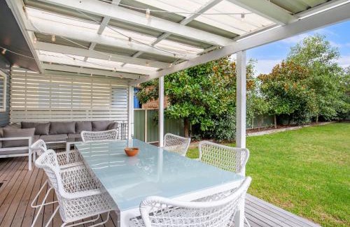 Callala Beach House | Hayes Beach House I Award Winner I 4 Mins to Beach