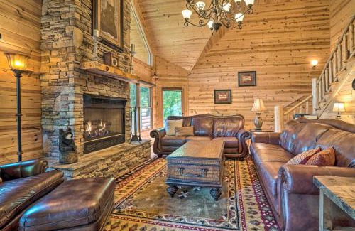 Hayesville House | Hayesville Cabin with Game Room and Mtn Views!