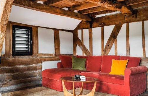 Westbrook Court House | Hayloft Barn
