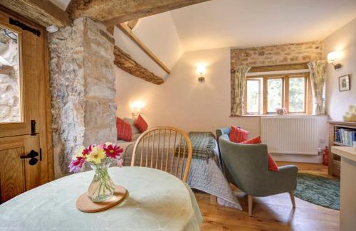 Saint Briavels House | Hayloft studio in historic barn
