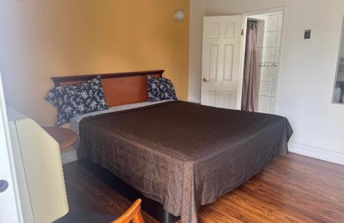 Los Cerritos Hotel | Haystack Motel