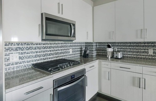 Houston Apartment | Hayworth 2BD 3 - Two Bedroom Apartment, Sleeps 4