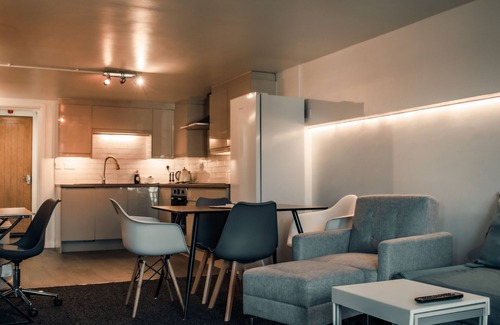 Kirkheaton Apartment | Hayy DealHouse A Home Away From Home