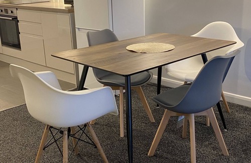 Kirkheaton Apartment | Hayy DealHouse A Home Away From Home