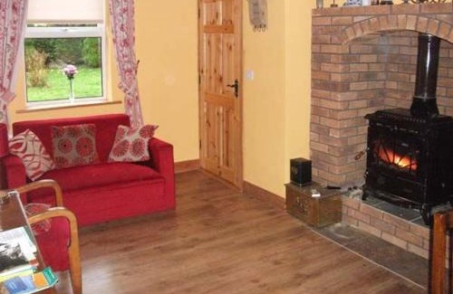 Killimor House | Hazel Cottage