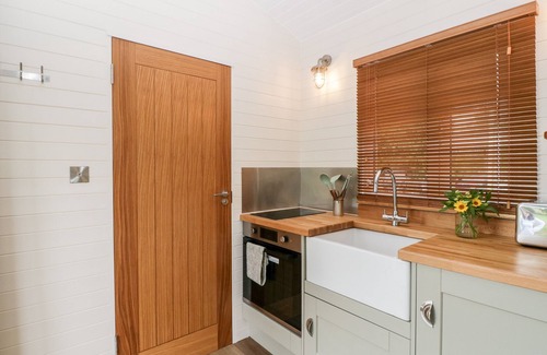 Kemble Cottage | Hazel