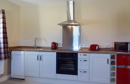 Whitland Cottage | Hazel Grove Farm - Rose Cottage - UK6573
