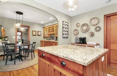 Fredericksburg House | Hazel Haus | 2/2 King Beds | Gas Fire Pit | Private Hot Tub