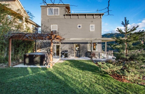 Hood River House | Hazel House 30 day minimum