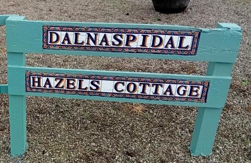 Campbeltown House | Hazel's Cottage