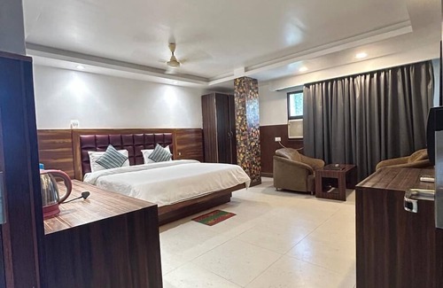 Deoghar Hotel | HB INTERNATIONAL (A unit of Hotel Rajkamal)