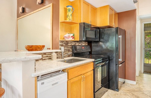 Princeville Condo | HBR Family Condo 1557/8, Mt View, Near Pool, Washer/Dryer, Add'l Resort Fees