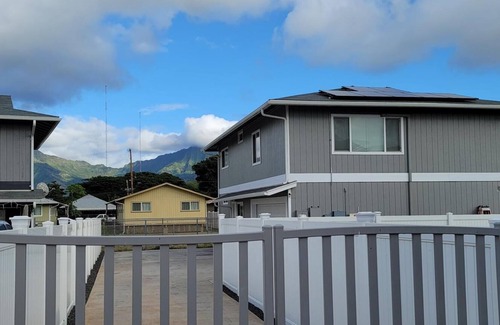 Maili House | He Pakele Nani "A beautiful escape" Fully furnished 4bed 3bath private driveway