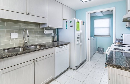 Navarre Beach Condo | Head to Florida’s Most Relaxing Place .