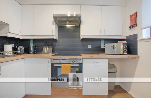 Central Aberdeen Apartment | Headland Court Apartment | Grampian Lettings