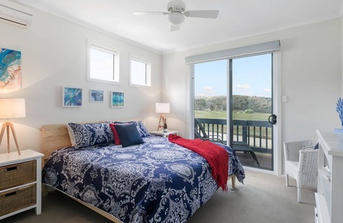 Carrickalinga House | Headland View - 22 Dorset Court