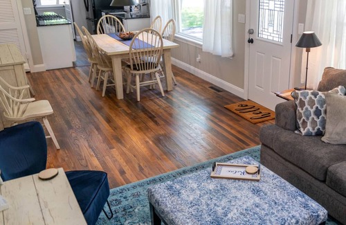 Mentor Headlands House | Headlands Beach Cottage, Headlands Beach Cottage