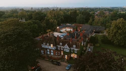 Healing House | Healing Manor Hotel