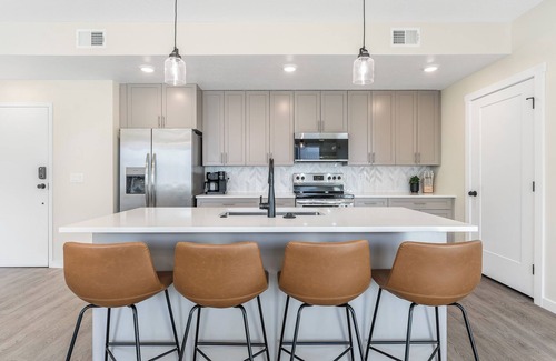 St. George Condo | Heart and Sol: Desert Color Lagoon + Beaches