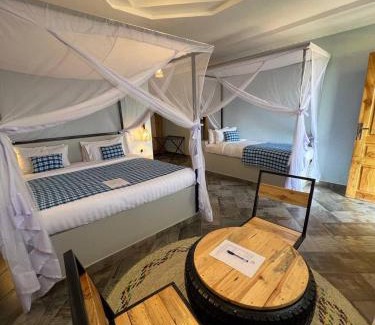 Mto wa Mbu Hotel | Heart and Soul Lodge