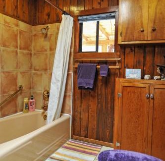 Tyrone Apartment | Heart and Wings Retreat Center