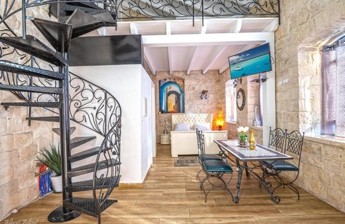 Safed Old City House | Heart Mansion Rashbi compound