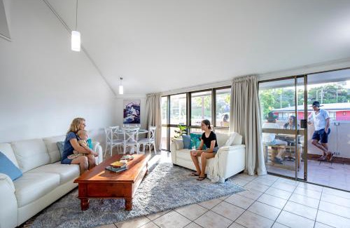 Airlie Beach Apartment | Heart of Airlie Beach Apartment