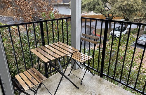 Bouldin Condo | Heart of Austin, Walk to Townlake