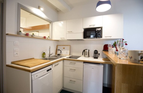 Saint-Michel Apartment | HEART OF BORDEAUX Cosy Apartment
