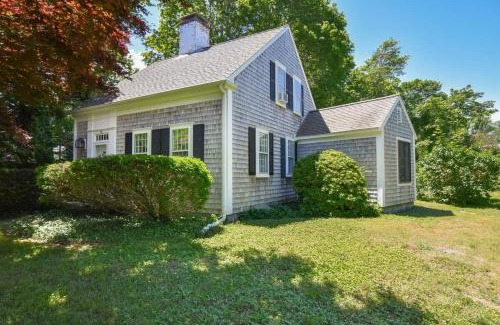 Brewster House | Heart of Brewster 5 Miles to Beach