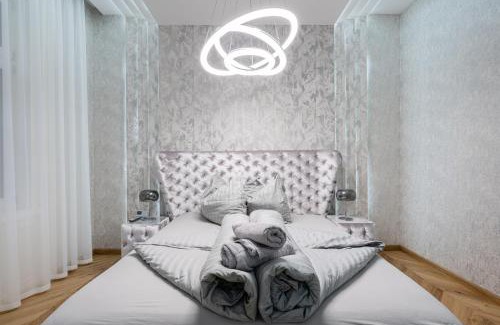 Belvaros - Lipotvaros Apartment | Heart of Budapest Luxury Apartment with Amazing View