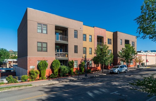 Historic Downtown Durango Condo | Heart of Downtown Durango. Luxury Condo 1 Block from Train Station. Location!