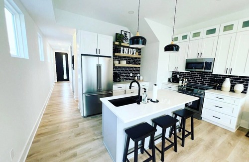 Windsor Park House | Heart of Downtown Indy Townhome NEW BUILD!