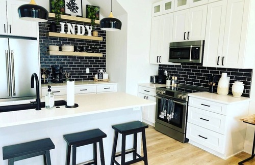 Windsor Park House | Heart of Downtown Indy Townhome NEW BUILD!