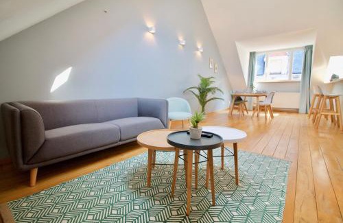 Quartier du Centre - Centrumwijk Apartment | Heart of Grand Place - Stunning 2BR Duplex