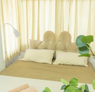 Old Quarter House | Heart of Hoan Kiem minimal elegant great window room