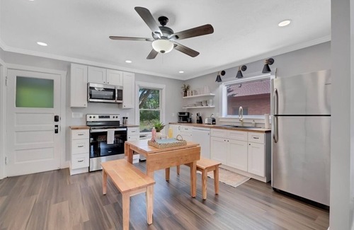Logan House | Heart of Logan - Historic Home by USU updated 3 bedroom 1 bath with open concept