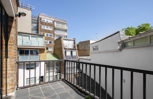 Knightsbridge House | Heart of London, Harrods, Buckingham Palace, Hyde Park.