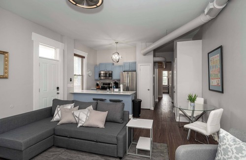 Covington Condo | Heart of Mainstrasse 3