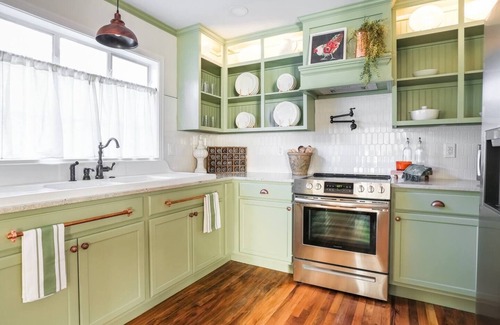 Lubbock House | ❤️Heart of Med District Lit’l Sister 3/2 Remodeled