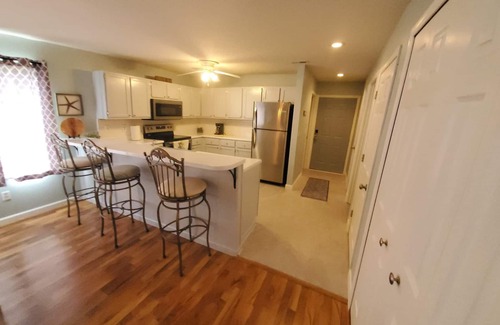 Osage Beach Condo | Heart of Osage Beach, On the Water, Close to Restaurants, Town, Outlet Mall!