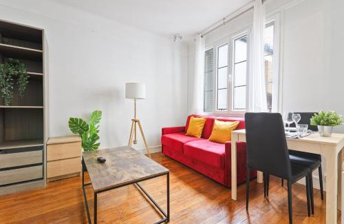 Quartier de l'Ecole-Militaire Apartment | Heart of Paris - Studio - 2P - Invalides Free Netflix