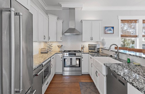 Inlet Beach House | Heart of Seacrest Beach | Sleeps 12 | Gulf Views + 12,000 Sq Ft Lagoon Pool!