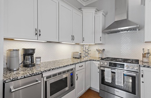 Inlet Beach House | Heart of Seacrest Beach | Sleeps 12 | Gulf Views + 12,000 Sq Ft Lagoon Pool!