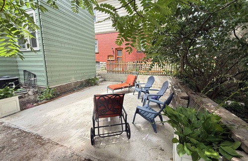 Albright Apartment | Heart of the Buffalo, Olmsted Parks. Long stay discounts!