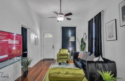 East Ybor House | Heart of Ybor City 3bedroom walk to 7th ave