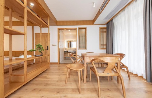 Wulingyuan House | Heart Residence