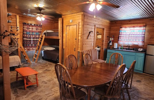 Alpine Cabin | Heart Valley Cabin, Rustic Cabin w/bunks for six